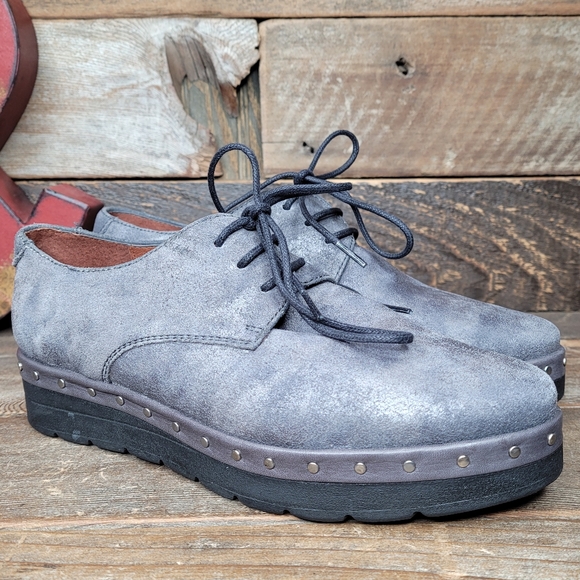 Hispanitas Metallic Grey Leather Lace Up Shoes - Picture 11 of 16